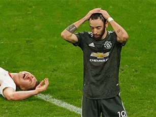 Ferdinand chỉ ra sai lầm chí tử khiến M.U bị loại khỏi Champions League