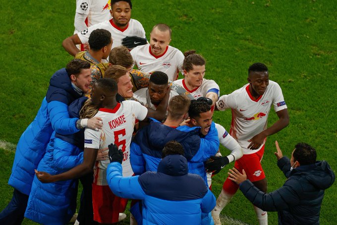 RB Leipzig vào vòng 1/8 Champions League, M.U xuống Europa League