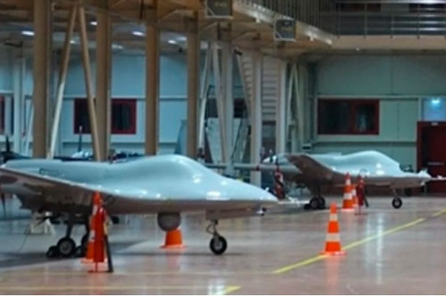 Bayraktar TB3 "mạnh vượt trội" tiếp tục áp sát biên giới Nga