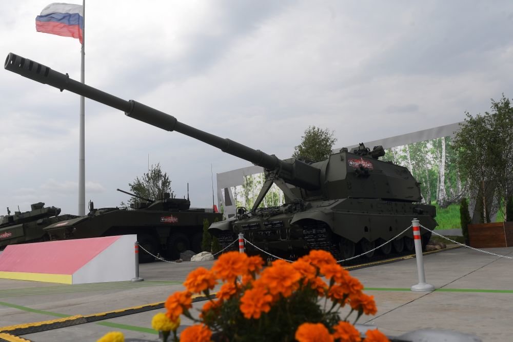 Pháo tự hành và robot mới: Vũ khí nào sẽ gia nhập Quân đội Nga?