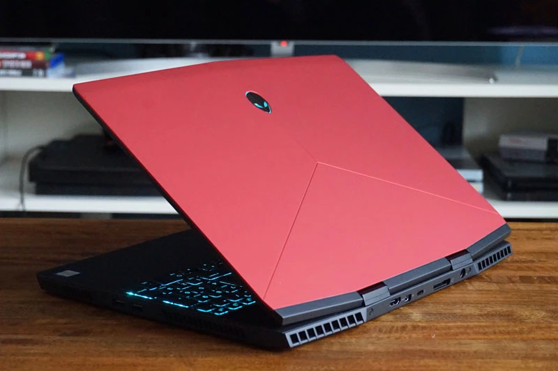 4. Alienware m15.