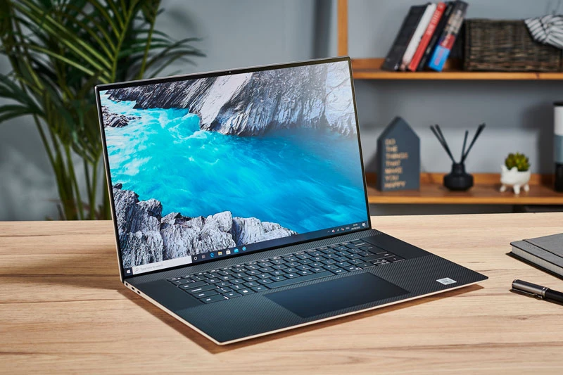 4. Dell XPS 17 (độ sáng tối đa: 505 nit; độ bao phủ màu: 172% sRGB).