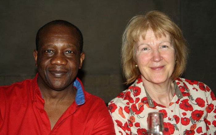 Người đàn ông 64 tuổi bị ly hôn vì cả đời chỉ biết cắm đầu làm việc