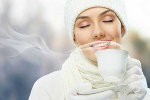 9 công dụng tuyệt vời của nước ấm đối với cơ thể