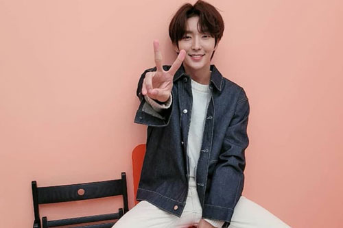 Không chỉ mình Jang Nara được công nhận là 'thánh hack tuổi', Kbiz cũng có một Lee Jun Ki sở hữu ngoại hình như 'ma cà rồng' trẻ mãi không già