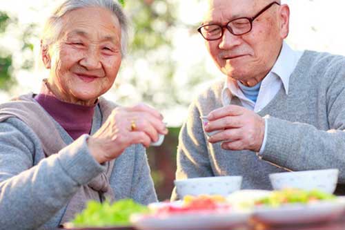 Bật mí chế độ ăn uống làm sạch máu giúp người Nhật sống thọ trăm tuổi