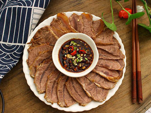 Cách làm món bắp bò om bằng nồi áp suất ngon bất ngờ