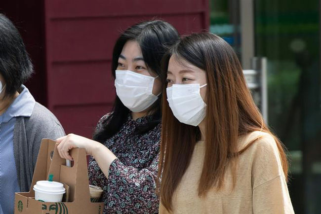 Thế giới ghi nhận hơn 69,1 triệu ca nhiễm COVID-19, Mỹ dẫn đầu về số ca mắc và tử vong