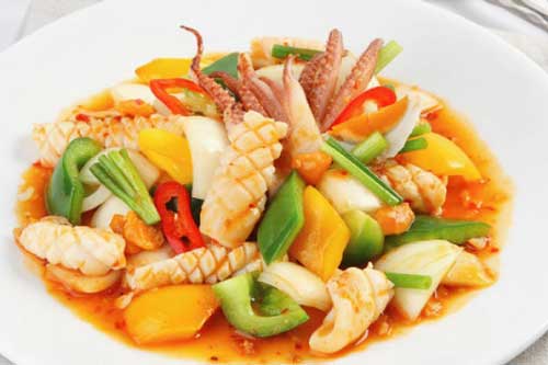 Cách làm món mực xào chua ngọt thơm ngon hấp dẫn