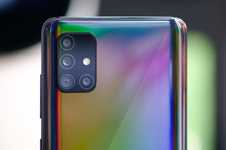 Samsung Galaxy A51 giảm giá sốc tại Việt Nam