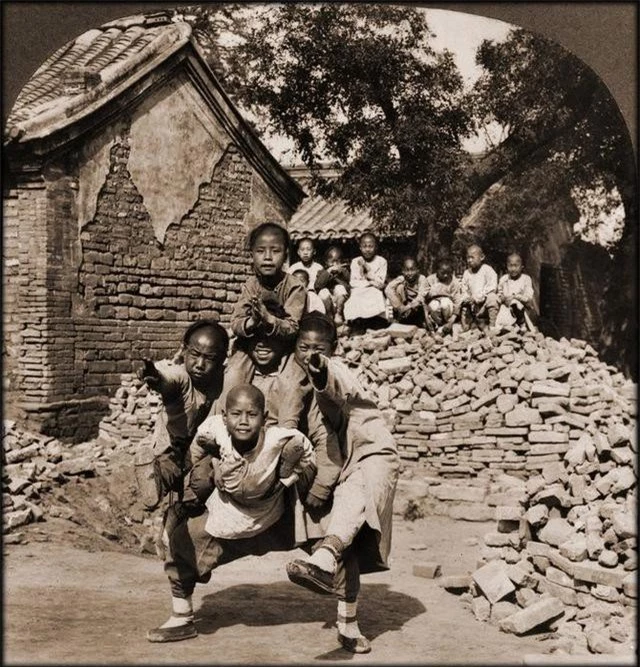 Loat anh doi thuc nguoi dan Trung Hoa thoi ky 1860 - 1946-Hinh-7