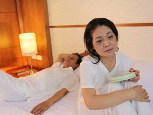 Chữa chứng mất ngủ cho người già hiệu quả