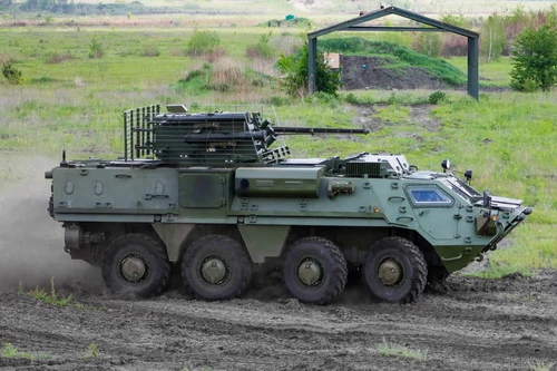 Xe chiến đấu bộ binh BTR-4E của Quân đội Ukraine. Ảnh: Defence Blog.