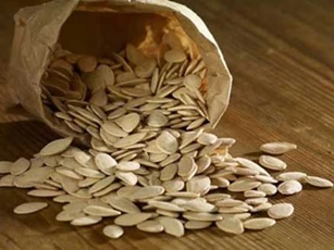Da đẹp, tóc khỏe nhờ hạt bí ngô