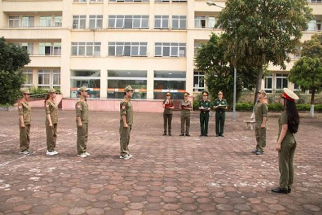 Dạy kiêm nhiệm môn giáo dục quốc phòng có được phụ cấp?