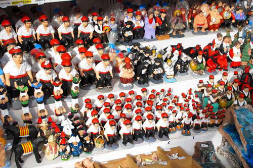 Vòng quanh thế giới: Những truyền thống kì lạ nhất trong mùa đông