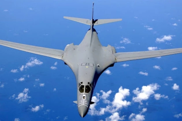 Máy bay ném bom chiến lược B-1B Lancer của Mỹ. Ảnh: Defence Blog. Máy bay ném bom chiến lược B-1B Lancer của Mỹ. Ảnh: Defence Blog.
