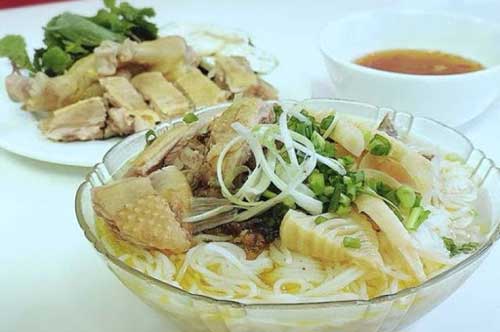 Làm món bún măng vịt ngọt thơm đúng điệu cứ cho thêm một thứ này vào nồi