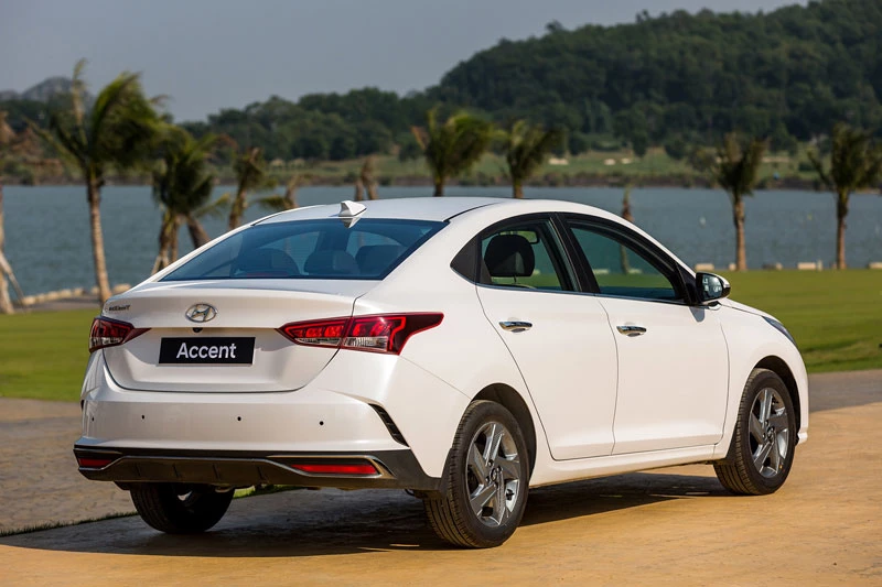 10. Hyundai Accent 2021 (giá khởi điểm: 15.395 USD).