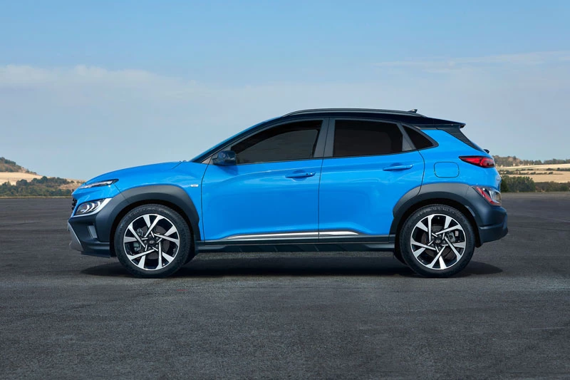 4. Hyundai Kona 2021 (giá khởi điểm: 20.400 USD).