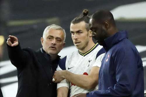 Tottenham chuẩn bị 'ra biển lớn'