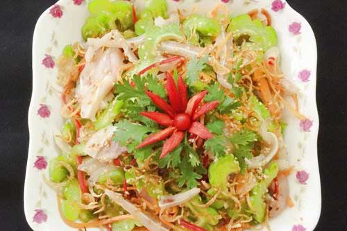 Cách làm nộm mướp đắng thơm ngon lạ miệng