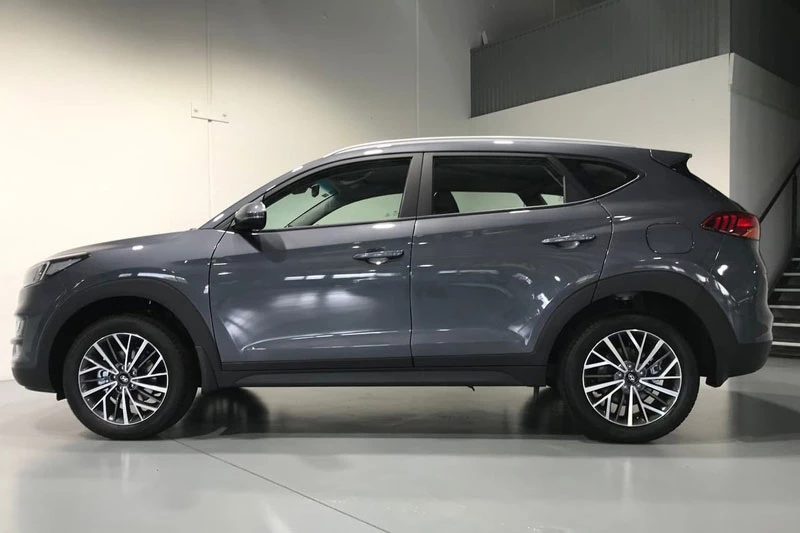 9. Hyundai Tucson 2020 (giá khởi điểm: 23.550 USD).