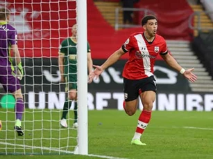 Đại thắng trên sân nhà, Southampton vượt Chelsea lên thứ 3