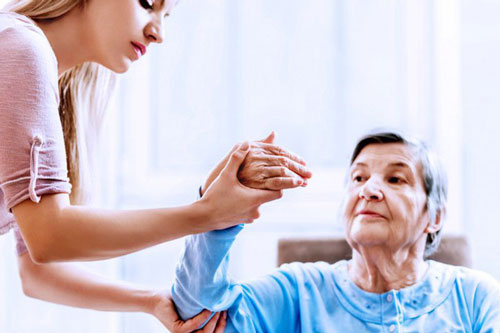 Chăm sóc sau đột quỵ như thế nào để không bị liệt?