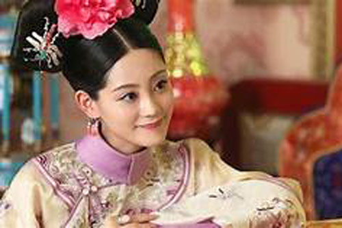 Phi tần đột ngột "bốc hơi" khỏi sử sách nhà Thanh: Dung mạo khuynh thành, được Hoàng đế Khang Hi sủng ái nhưng bỗng dưng biến mất sau khi phong Tần