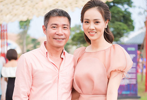 NSND Công Lý sắp cưới bạn gái kém 15 tuổi