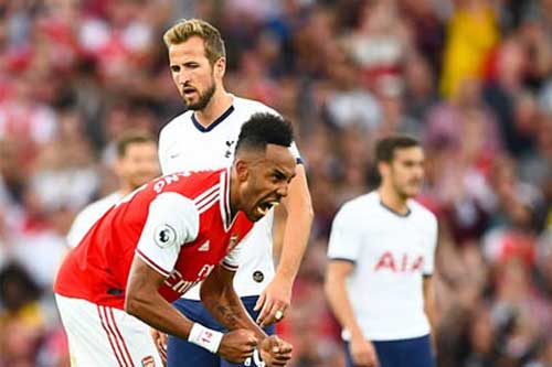 Premier League, nơi 'triển lãm' của các tiền đạo