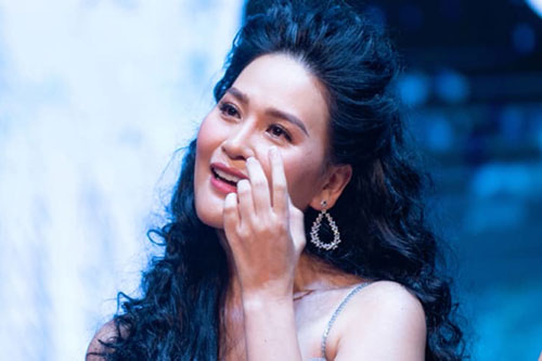 'Sao Mai' Nhật Huyền xác nhận ly hôn chồng, chấp nhận ra đi với hai bàn tay trắng