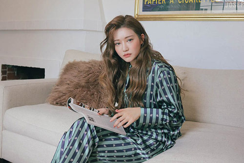 Vắt chéo chân – thói quen nguy hiểm cần bỏ ngay lập tức