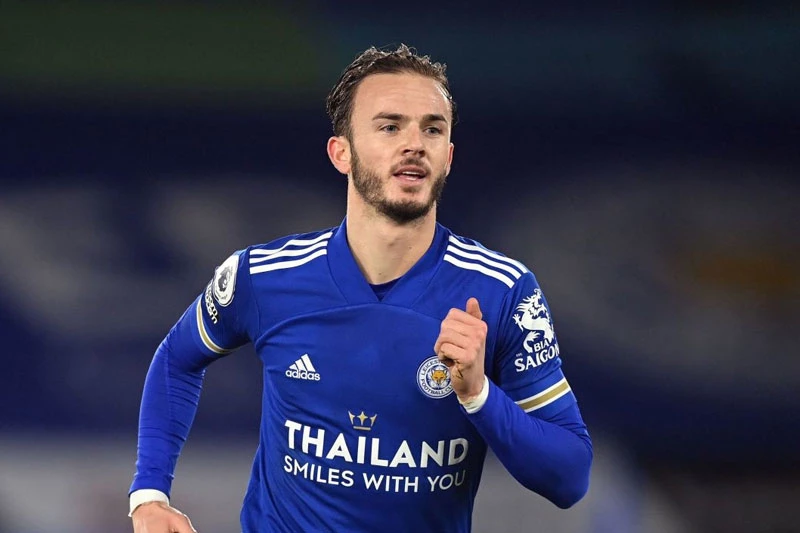 Tiền vệ trái: James Maddison (Leicester City).