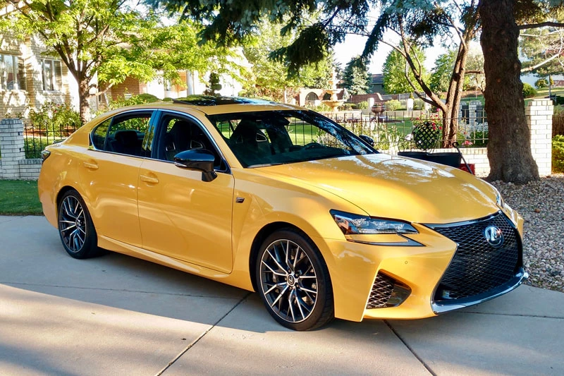 8. Lexus GS F 2020 (giá: 85.010 USD).