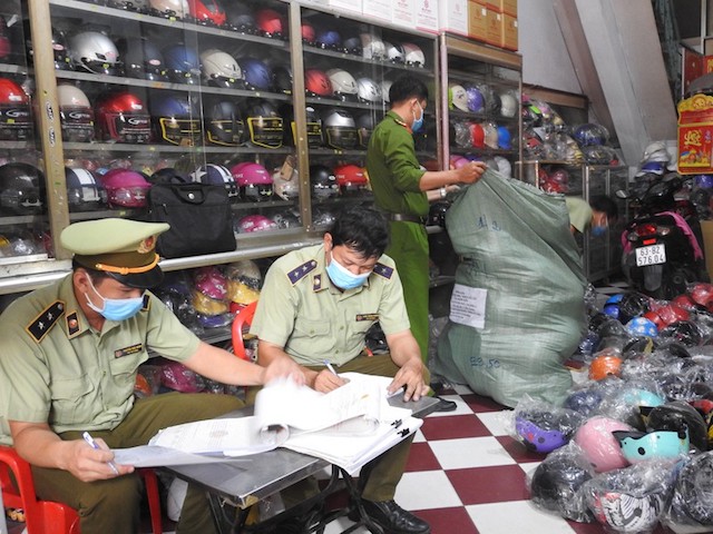 Tập trung cao điểm ngăn hàng lậu, hàng cấm dịp Tết Tân Sửu 2021