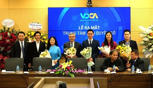  Hội Truyền thông số Việt Nam (VDCA) vừa ra mắt Trung tâm Bảo vệ bản quyền số trực thuộc Hội Truyền thông số Việt Nam (VDCA) vào chiều 14/12/2020.
