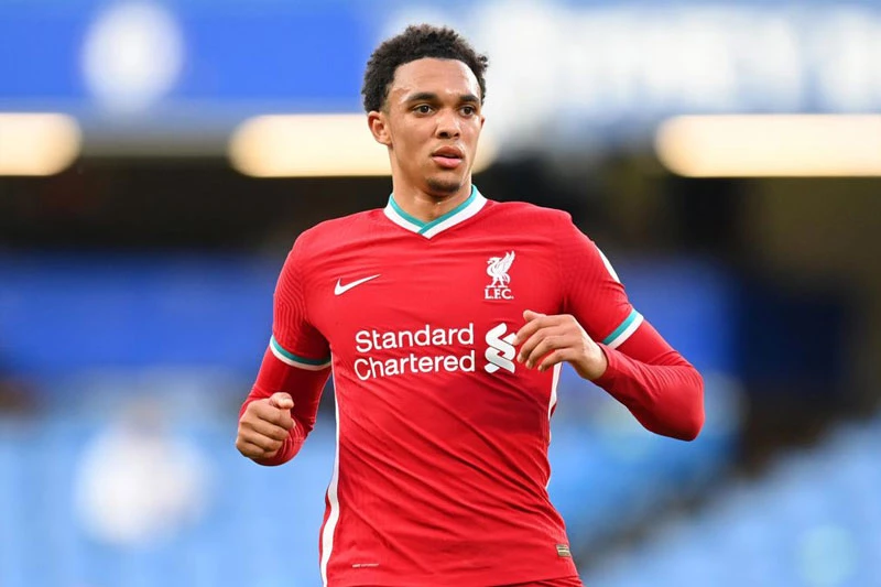 Hậu vệ phải: Trent Alexander-Arnold (Liverpool).