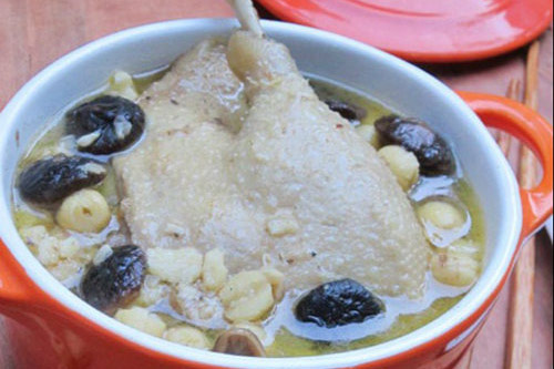 Ng&#x1EE7; t&#x1ED1;t, gi&#x1EA3;m c&#x103;ng th&#x1EB3;ng v&#x1EDB;i m&#xF3;n v&#x1ECB;t h&#x1EA7;m h&#x1EA1;t sen