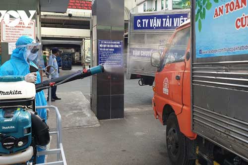 Doanh nghiệp đẩy mạnh bán hàng Tết online