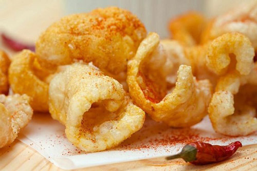 Cách làm da heo chiên giòn xóc tỏi bằng nồi chiên không dầu