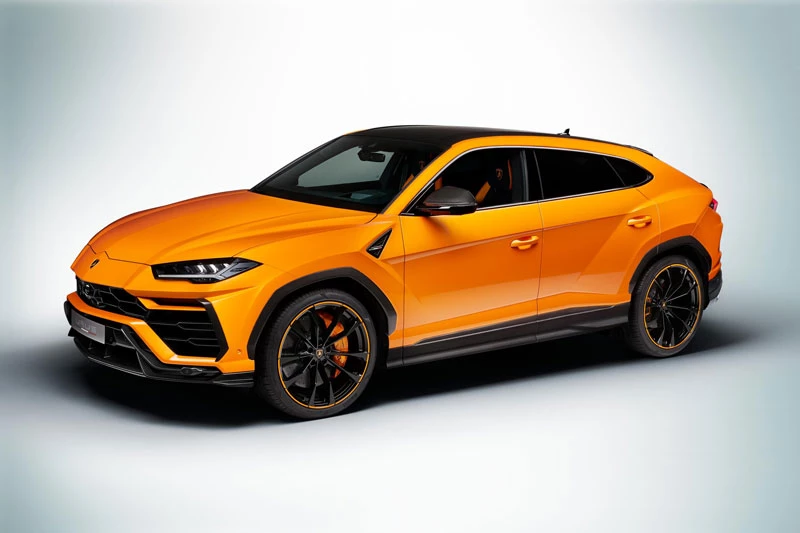 4. Lamborghini Urus (giá khởi điểm: 211.321 USD).