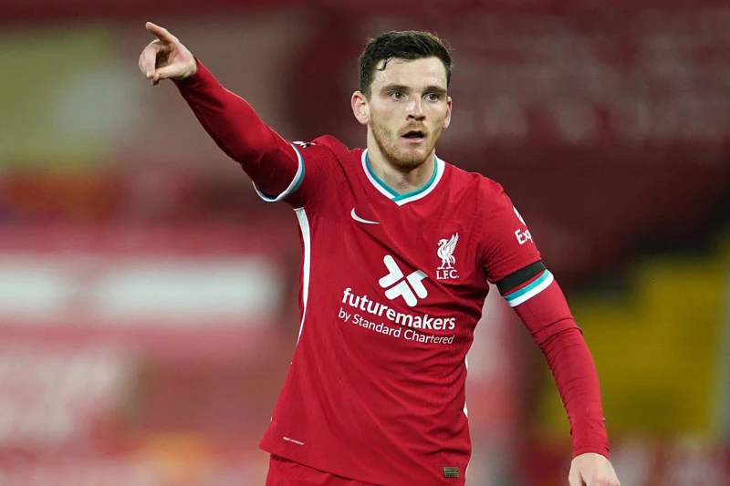 Hậu vệ trái: Andrew Robertson (Liverpool).