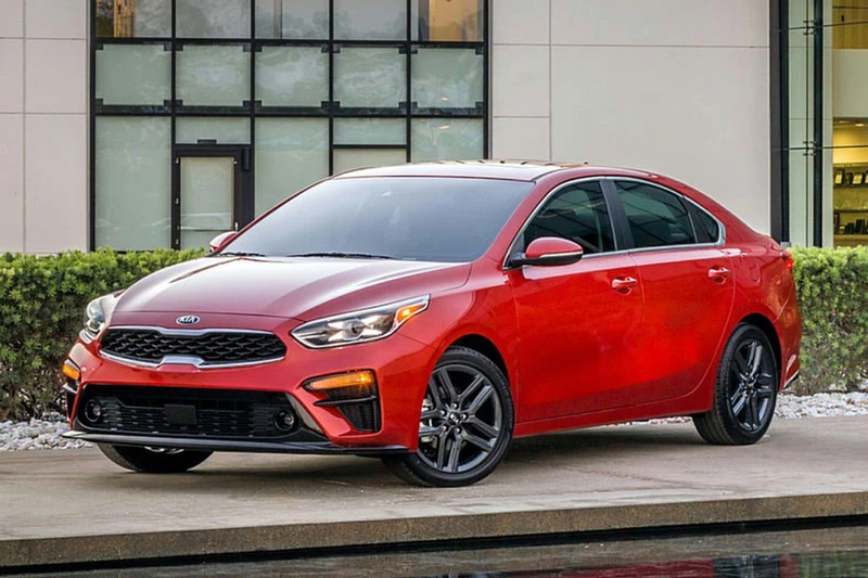 6. Kia Forte - Kia Cerato 2020 (giá khởi điểm: 17.890 USD).