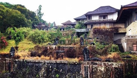 Lạnh tóc gáy với 'khách sạn ma' ở chốn thiên đường Bali