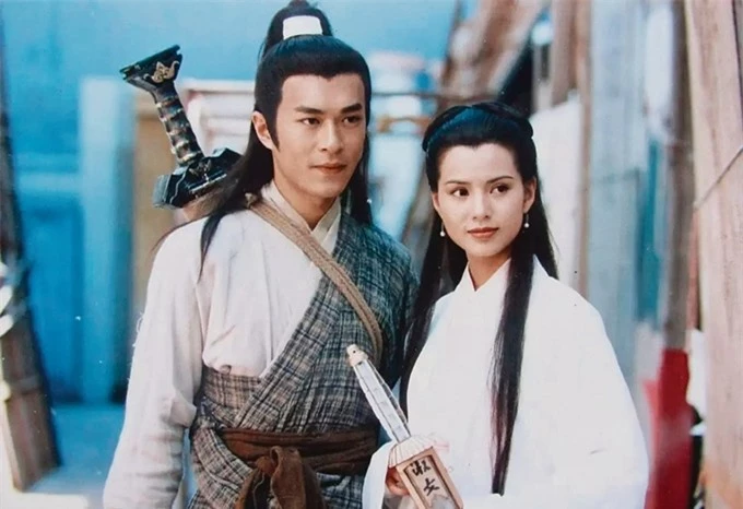 Lý Nhược Đồng và Cổ Thiên Lạc được đánh giá là hiện thân hoàn hảo của Tiểu Long Nữ và Dương Quá trên màn ảnh.
