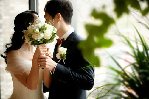 Lấy chồng 15 năm vẫn nhất quyết ly hôn chỉ vì đĩa thịt xào sả ớt của mẹ chồng: Phụ nữ khi lấy chồng hãy tỉnh táo vì đâu chỉ mỗi vợ thương chồng là đủ