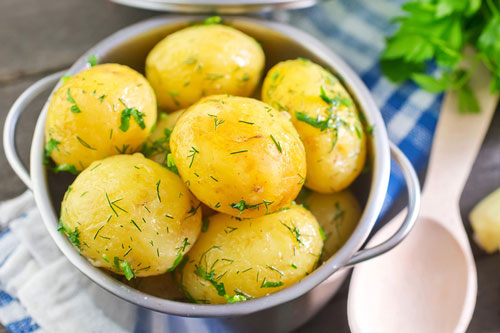 Lo sợ ăn gạo trắng chứa quá nhiều tinh bột gây béo bụng, chị em có thể thay thế bằng 6 loại thực phẩm rẻ tiền, dễ kiếm này