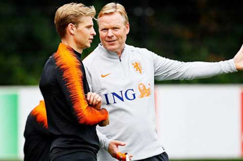 'Kẻ trục lợi' Frenkie de Jong